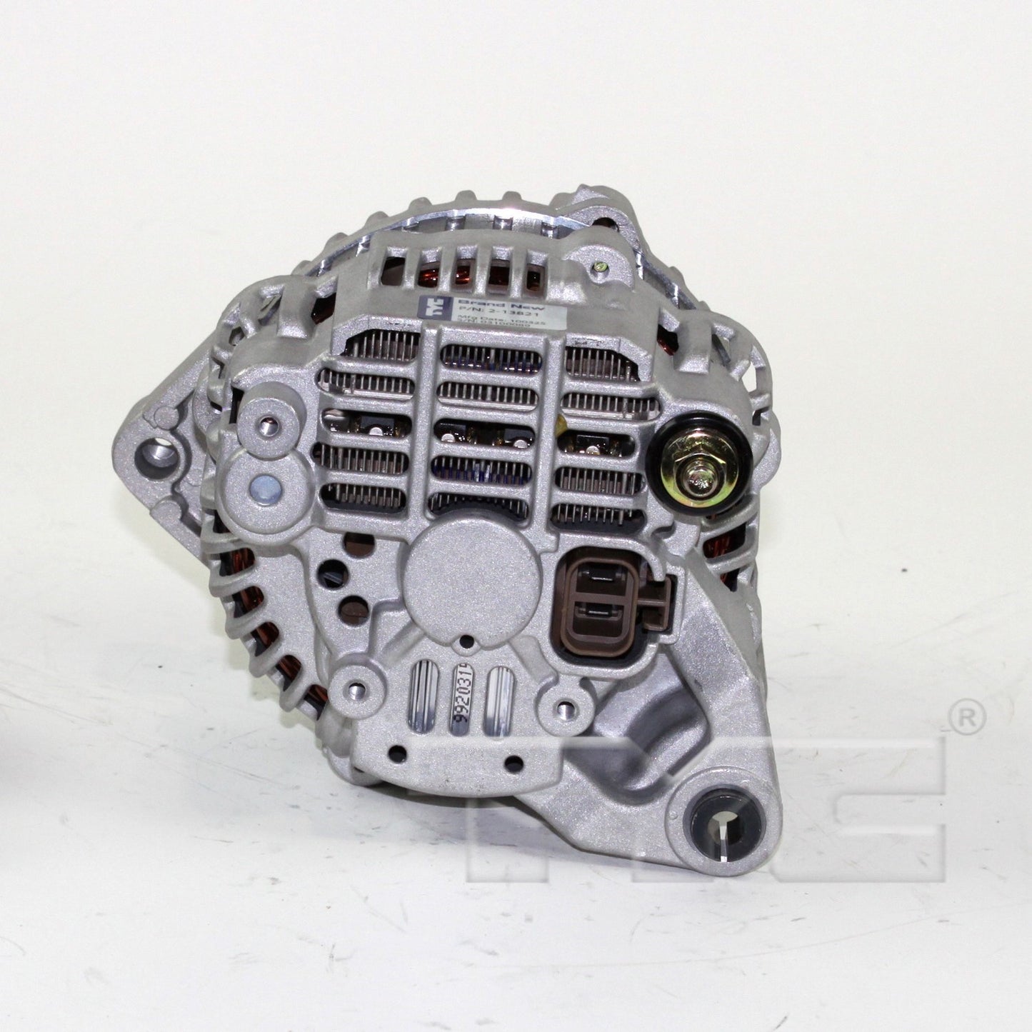 TYC Alternator 2-13821