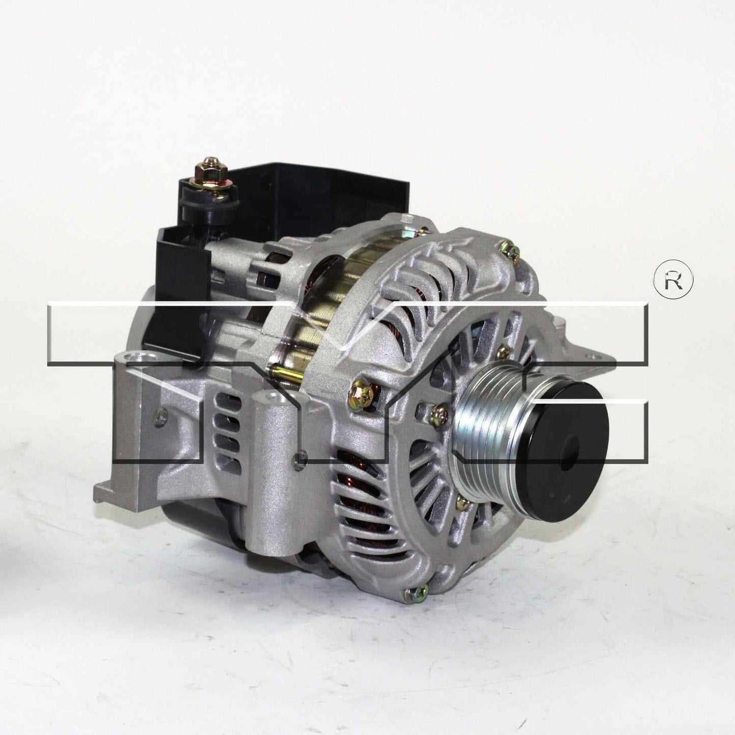 TYC Alternator 2-13996