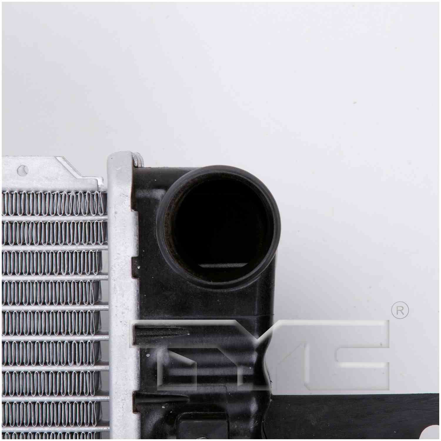 TYC Radiator 2482