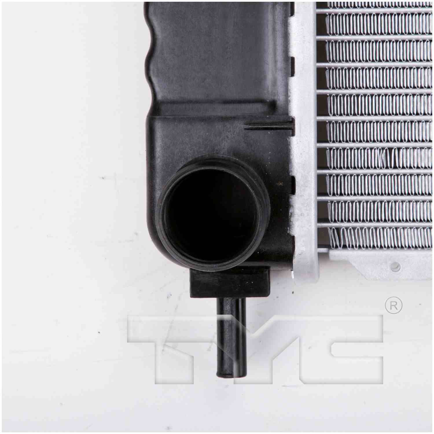 TYC Radiator 2482