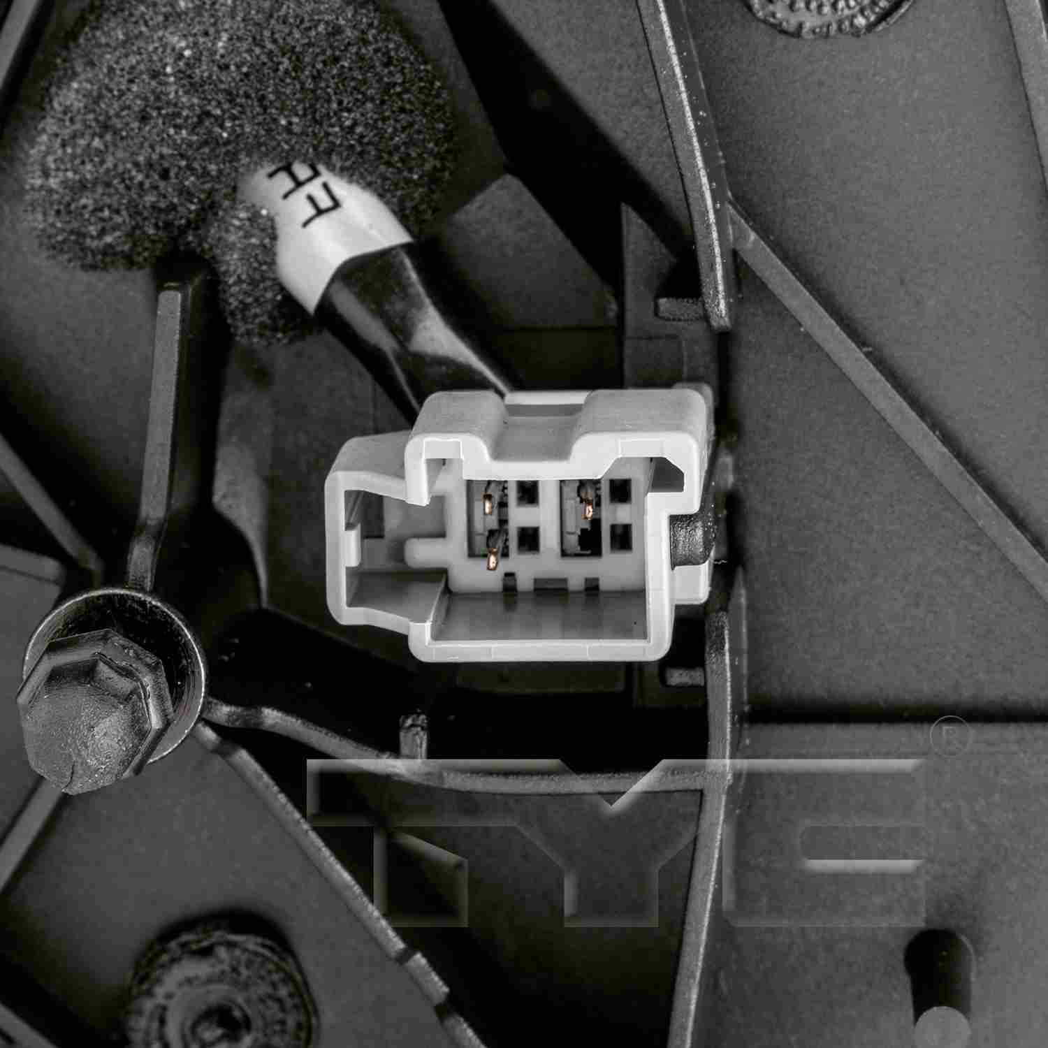 TYC Door Mirror 2610032