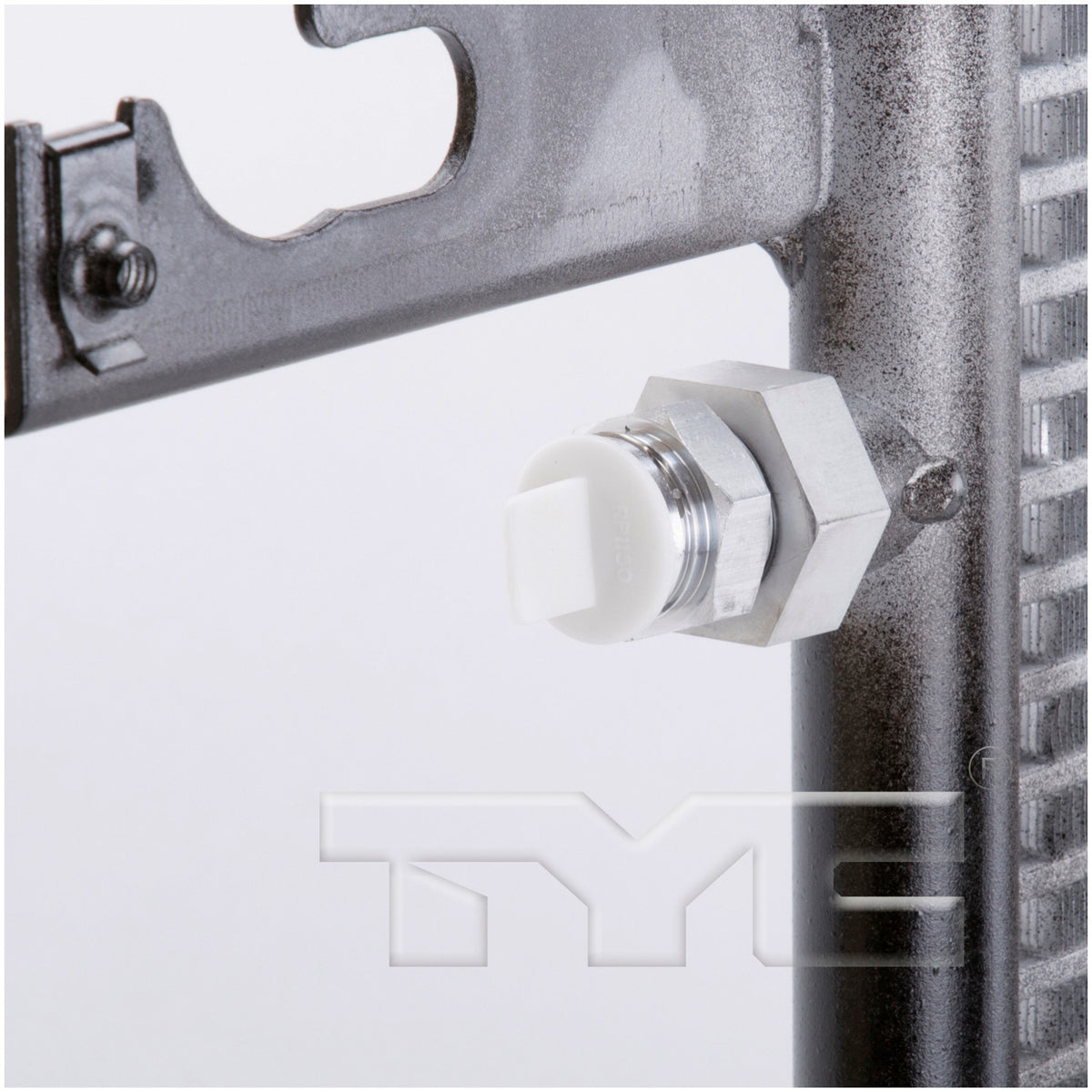 TYC A/C Condenser 3886