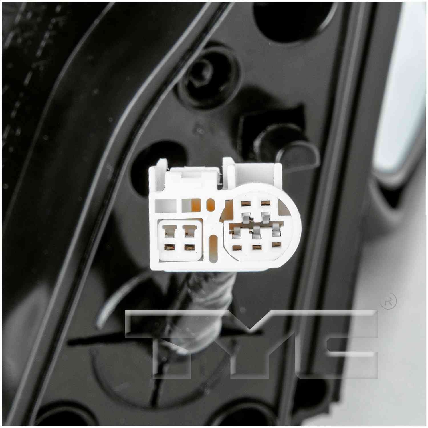 TYC Door Mirror 5280341