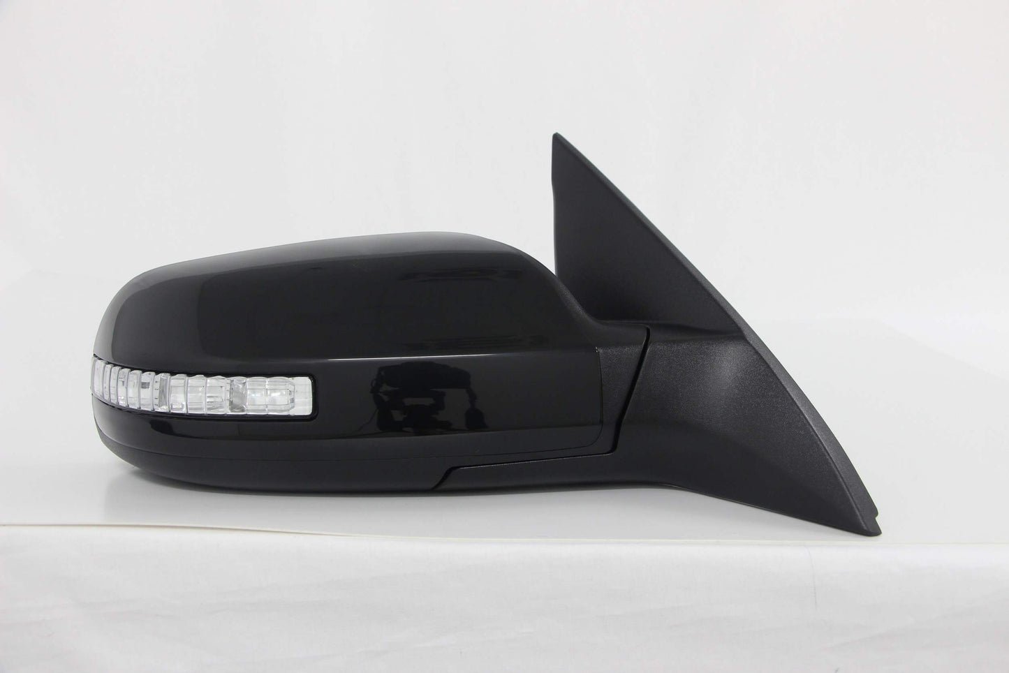 TYC Door Mirror 5700751