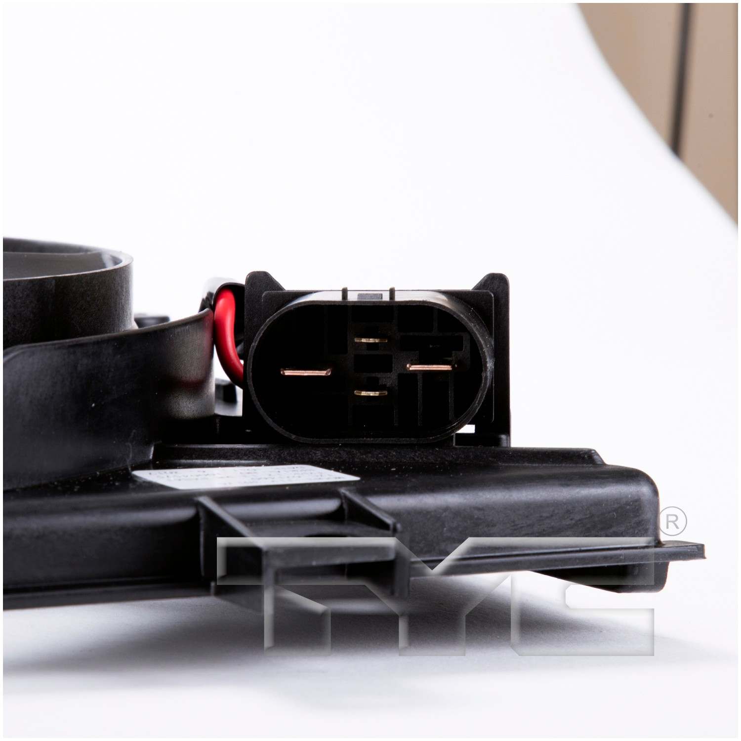 TYC Dual Radiator and Condenser Fan Assembly 621460