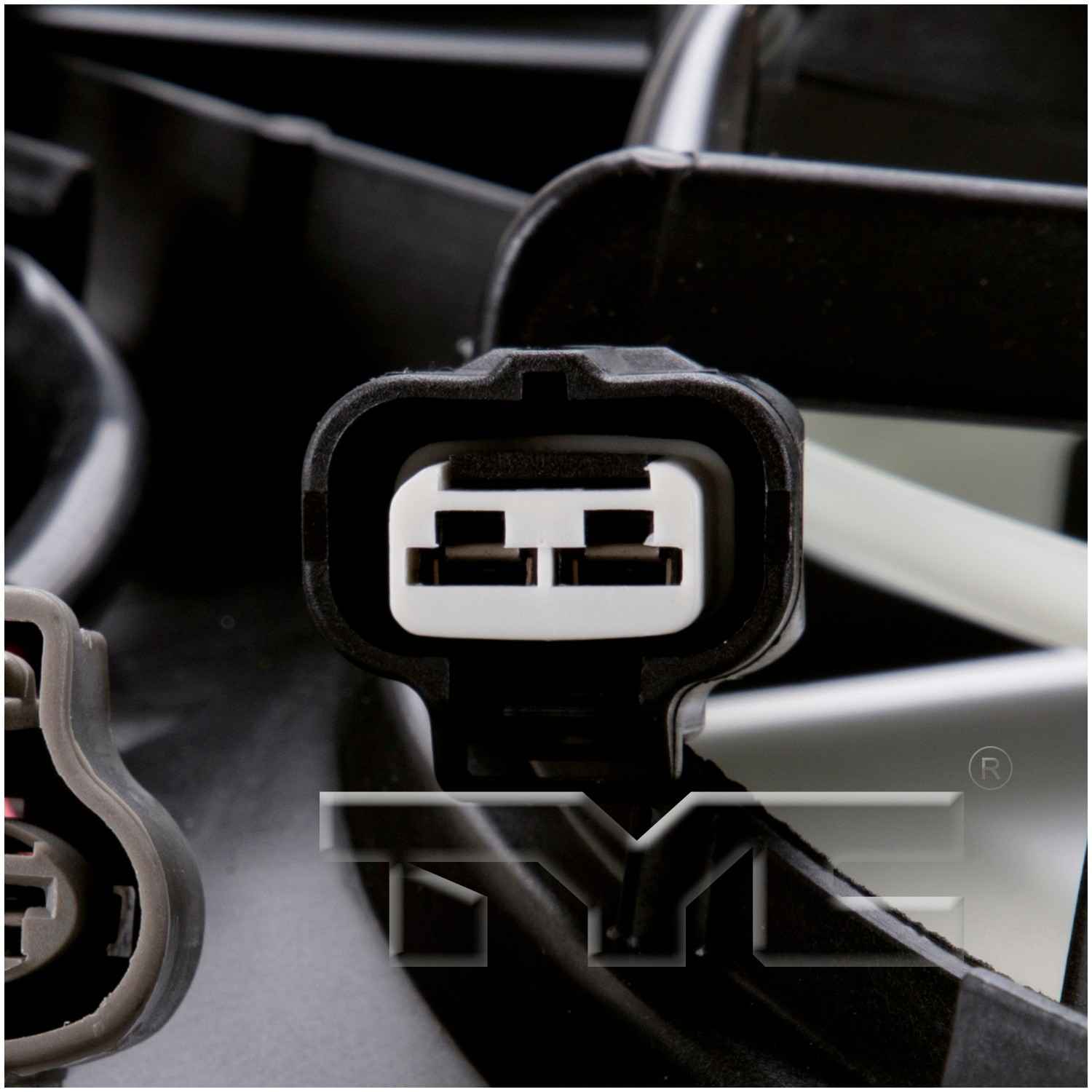 TYC Dual Radiator and Condenser Fan Assembly 622080