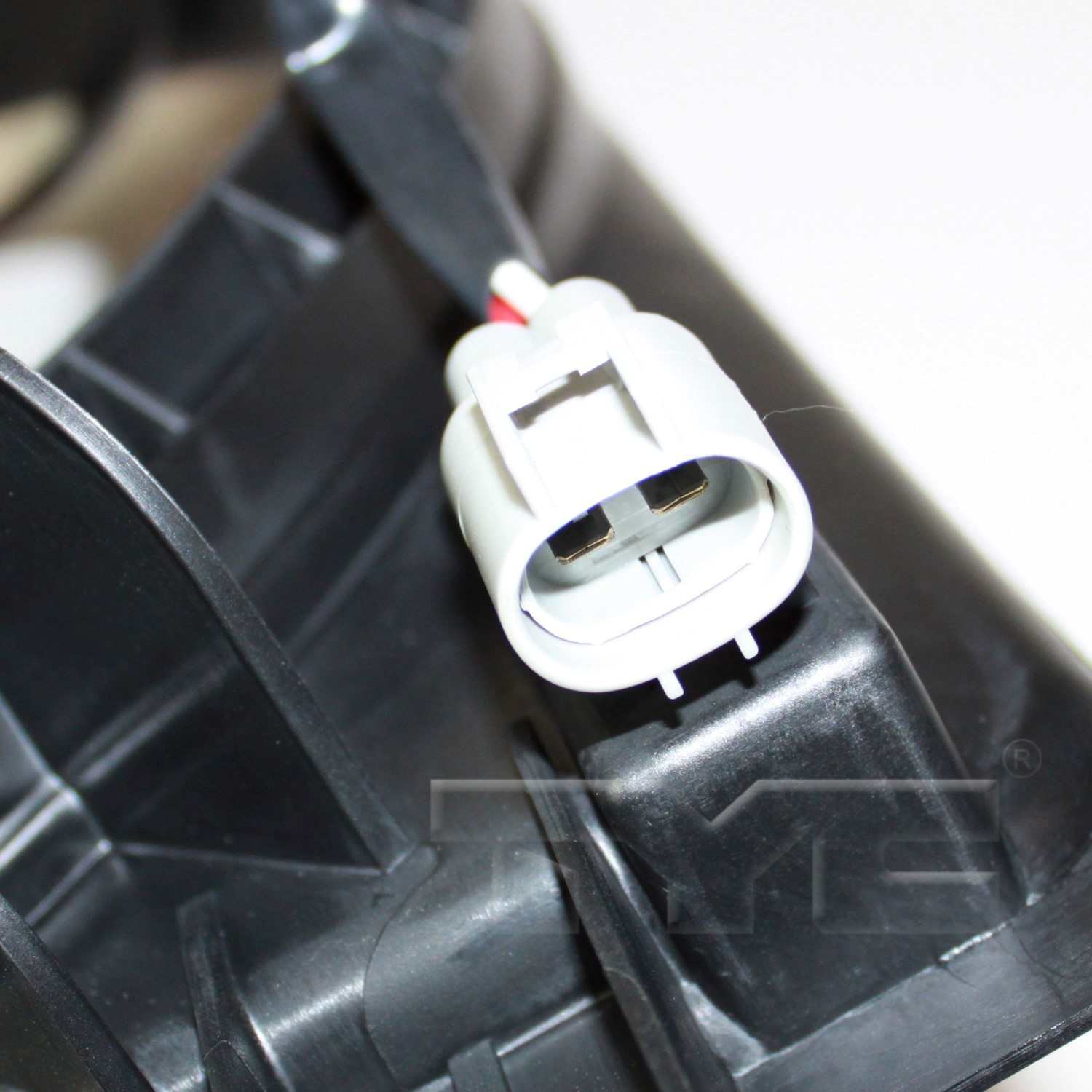 TYC Dual Radiator and Condenser Fan Assembly 622260