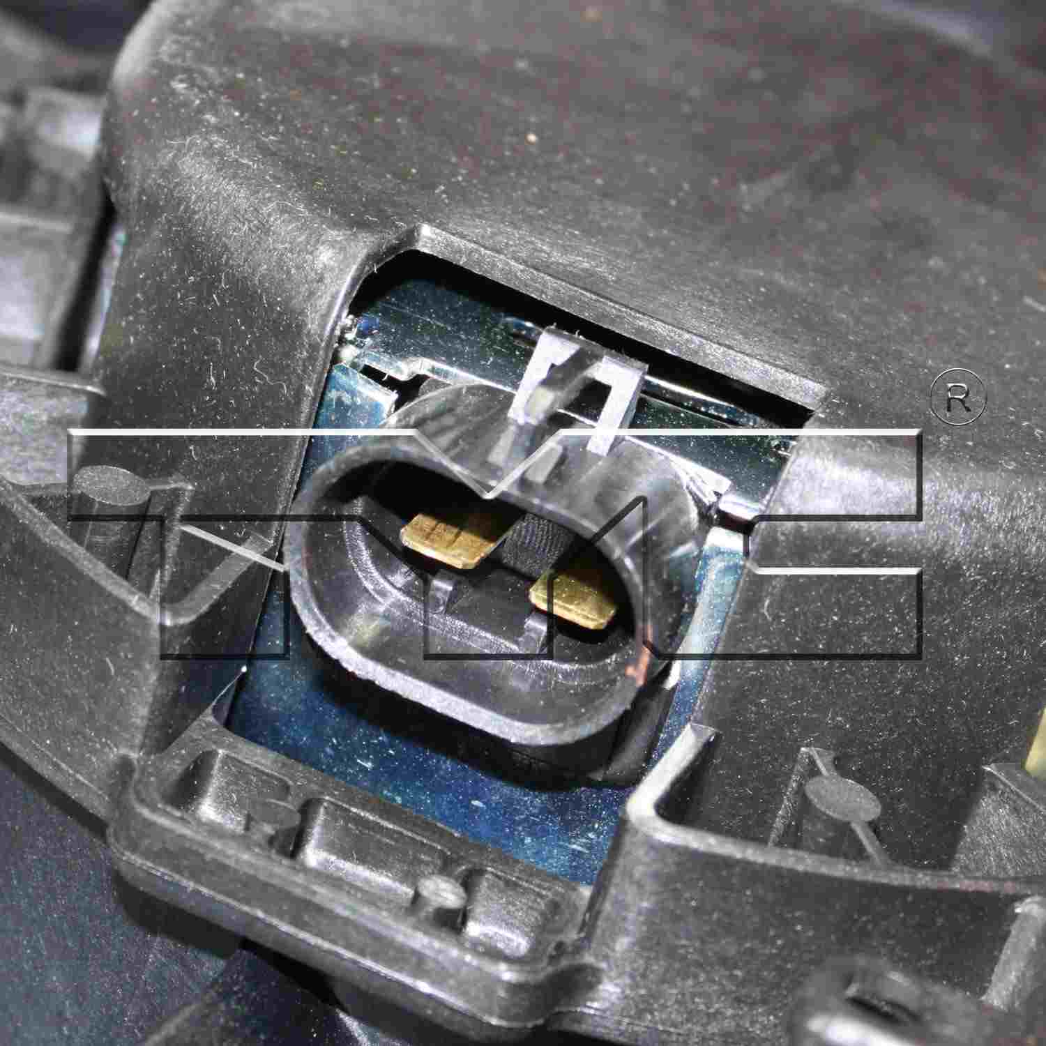 TYC Dual Radiator and Condenser Fan Assembly 622370