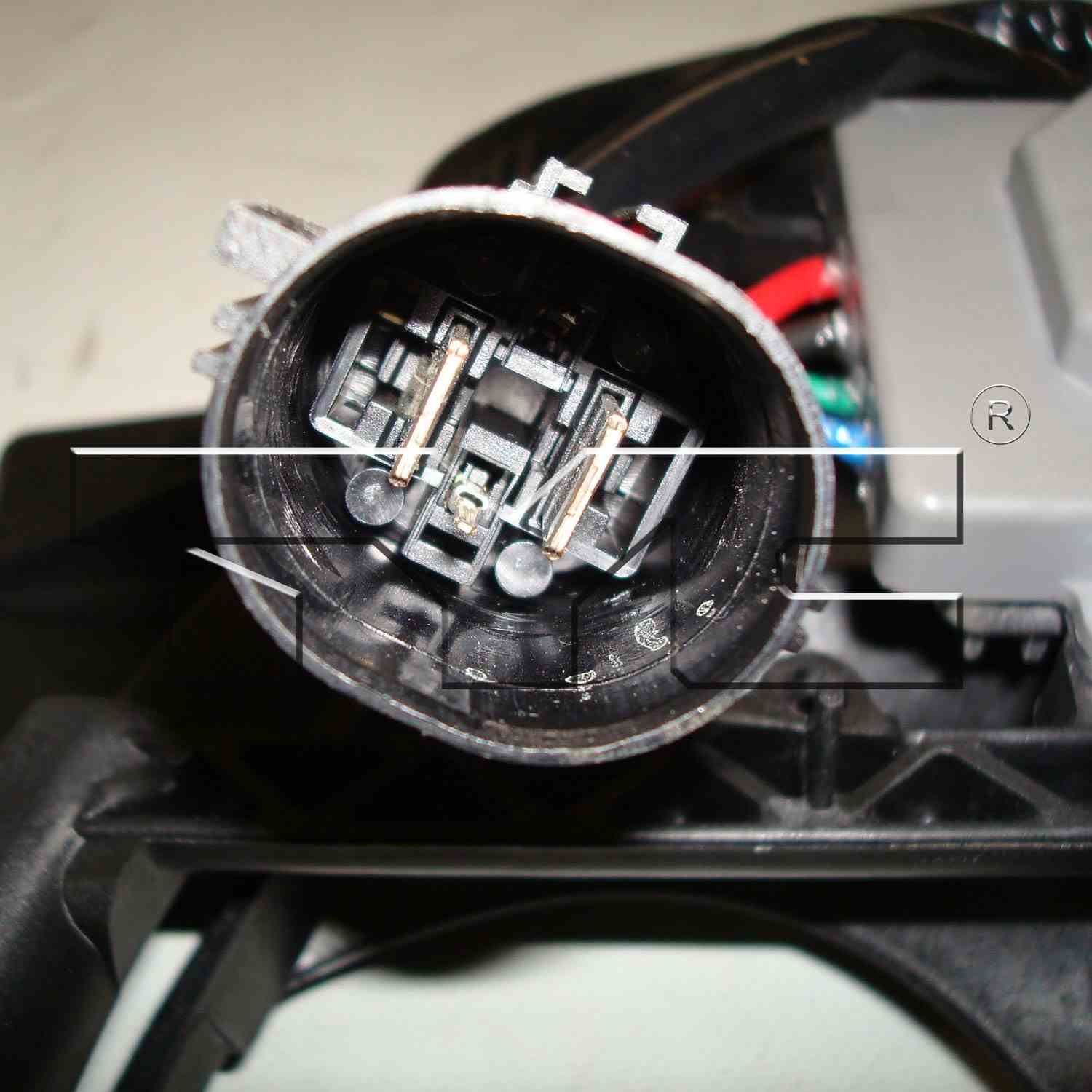 TYC Dual Radiator and Condenser Fan Assembly 622400