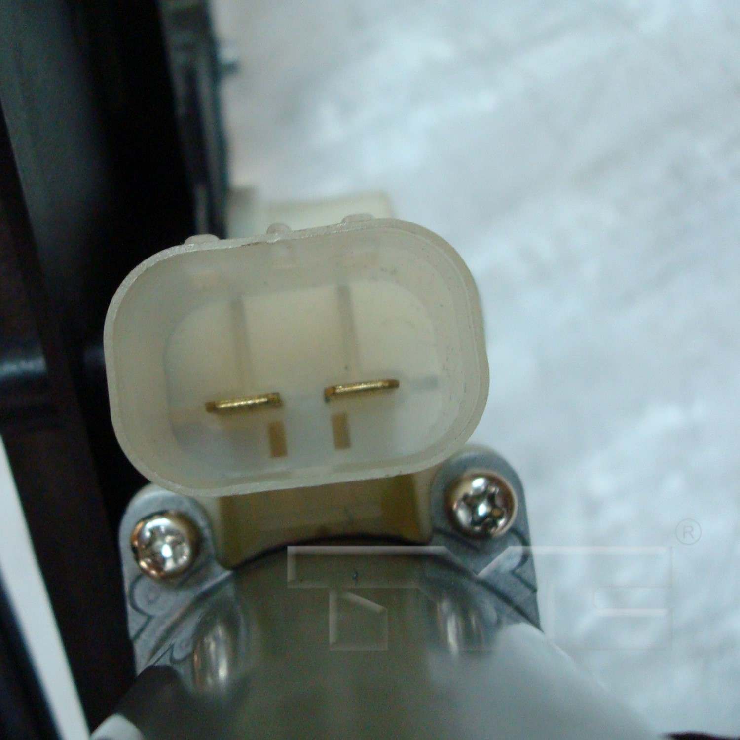 TYC Power Window Motor and Regulator Assembly 660215