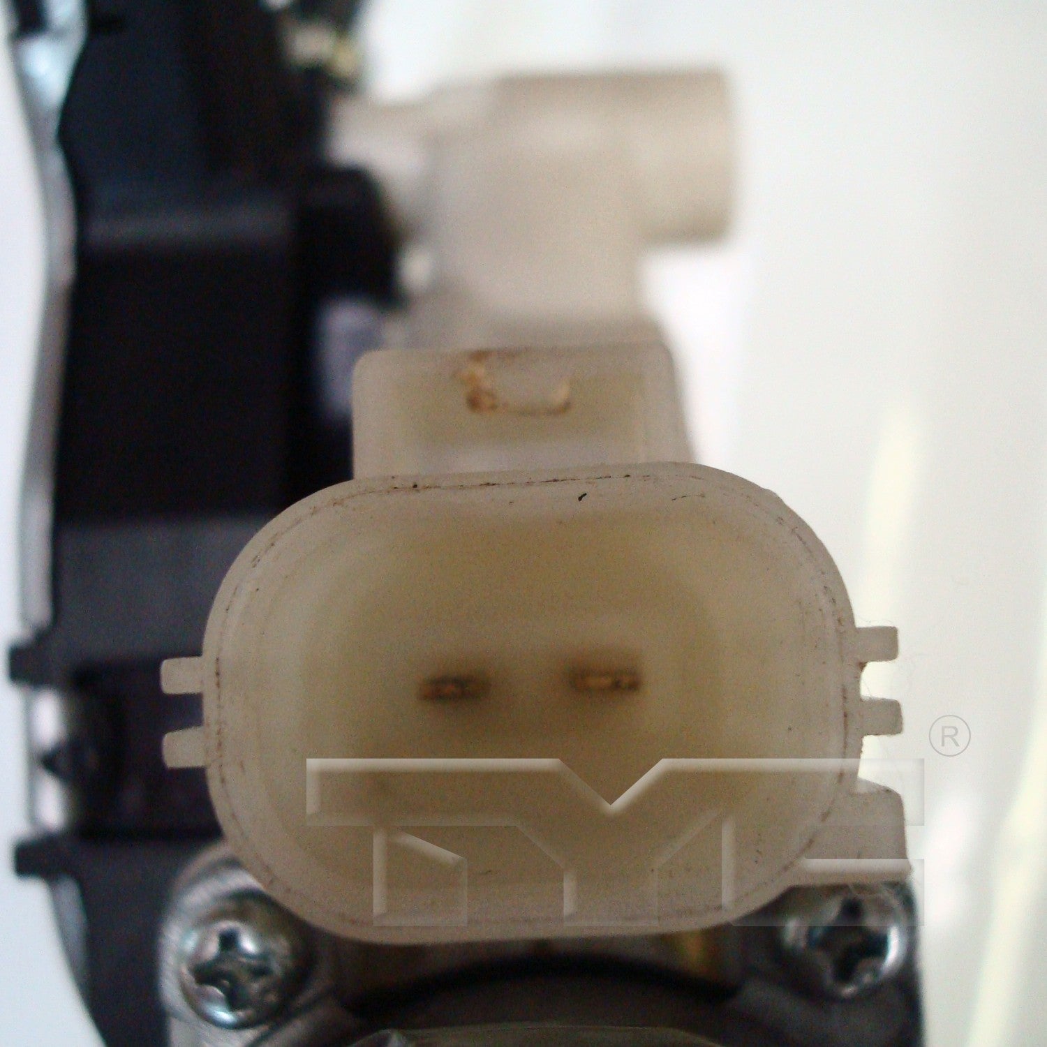 TYC Power Window Motor and Regulator Assembly 660400