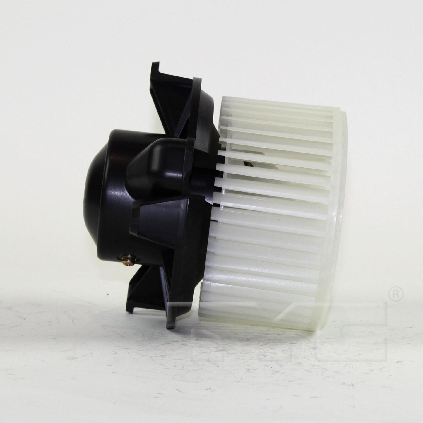 TYC HVAC Blower Motor 700195