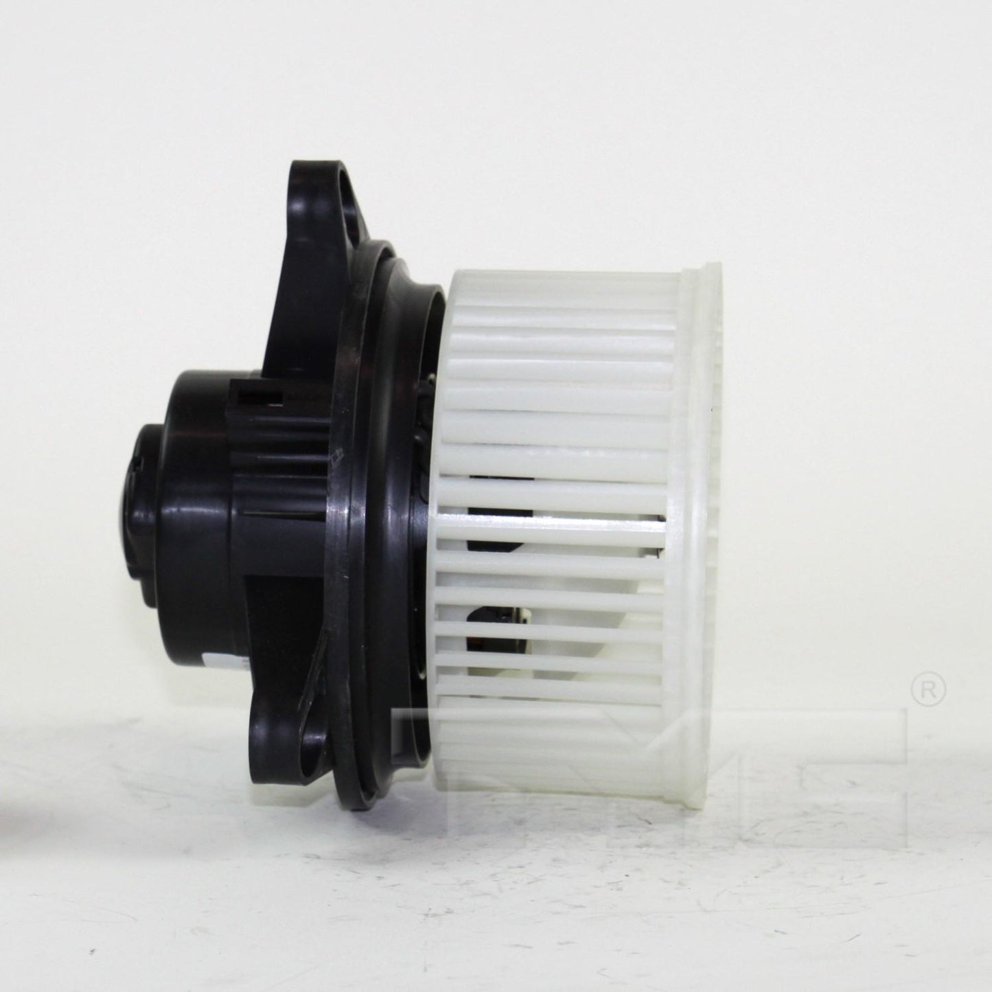 TYC HVAC Blower Motor 700198
