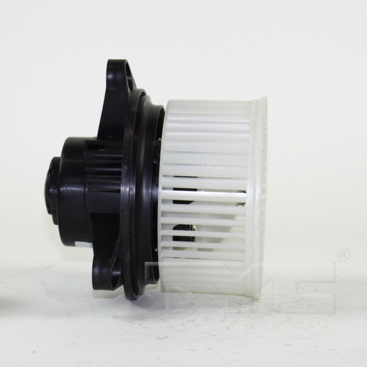 TYC HVAC Blower Motor 700198