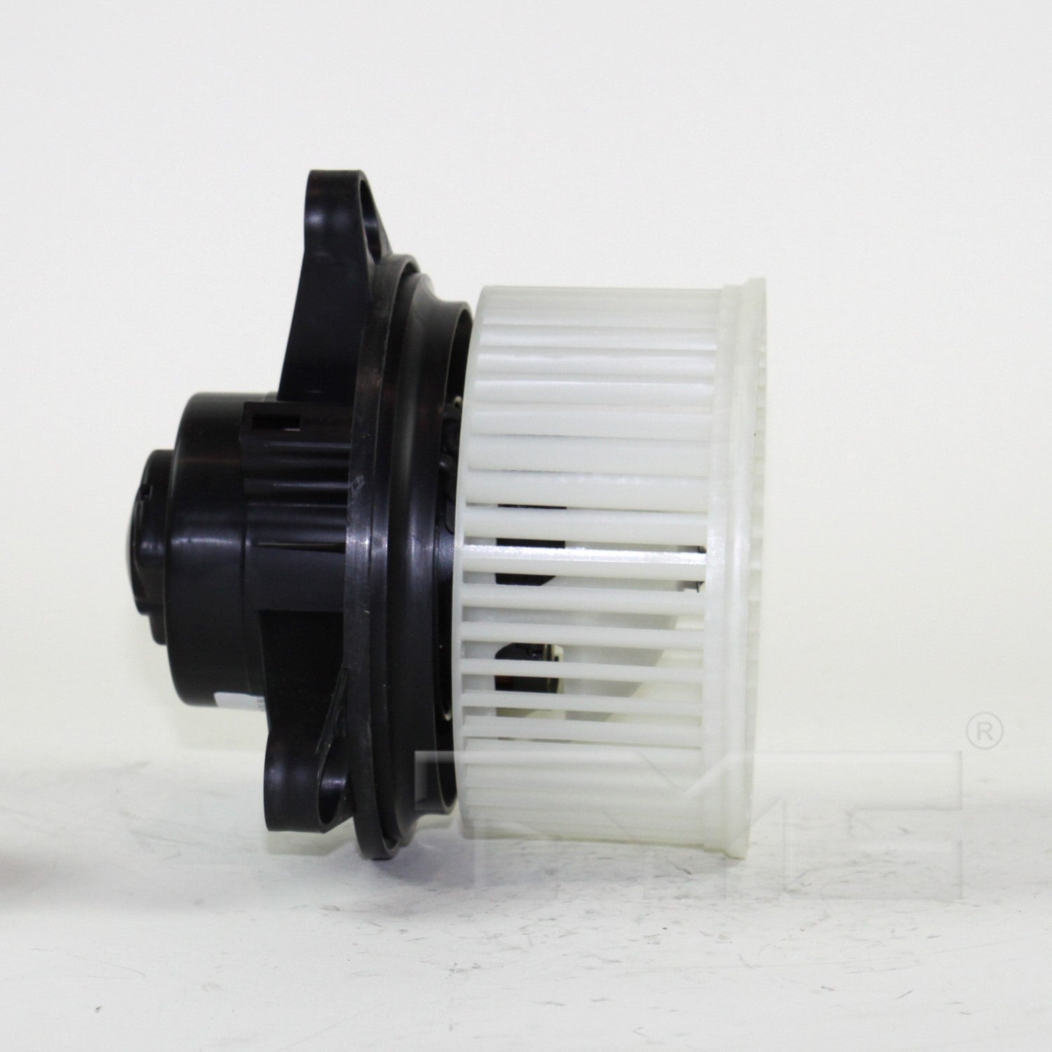 TYC HVAC Blower Motor 700198