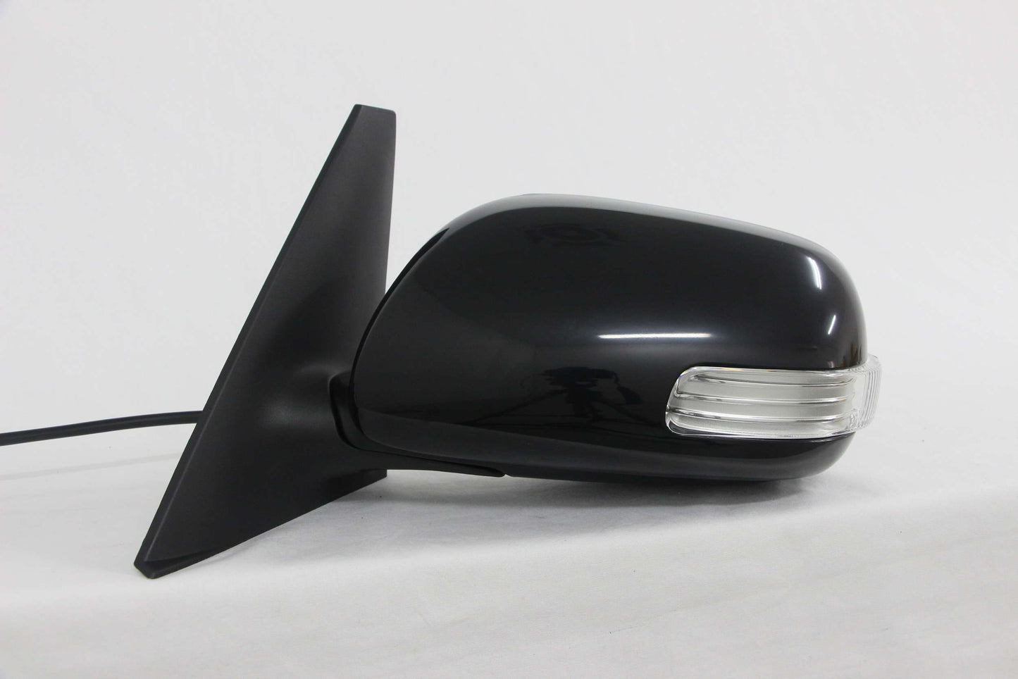 TYC Door Mirror 8800132