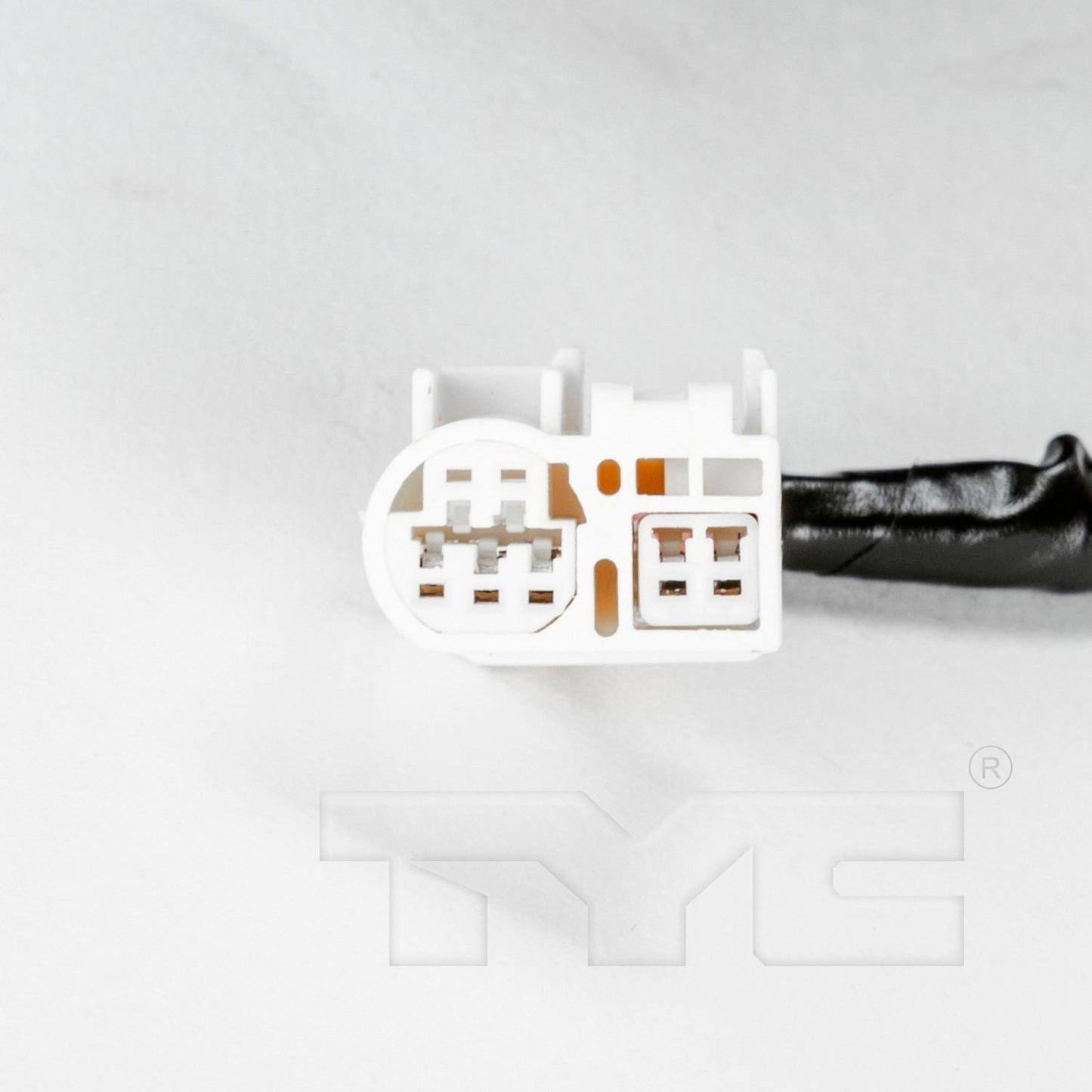 TYC Door Mirror 8800132