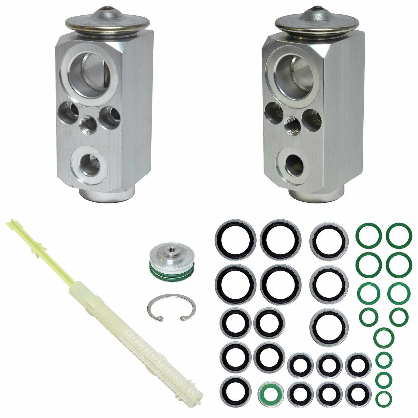 Universal Air Cond AK1570