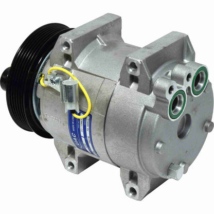 Universal Air Cond CO11044JC