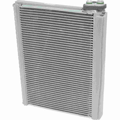 Universal Air Cond EV939675PFC