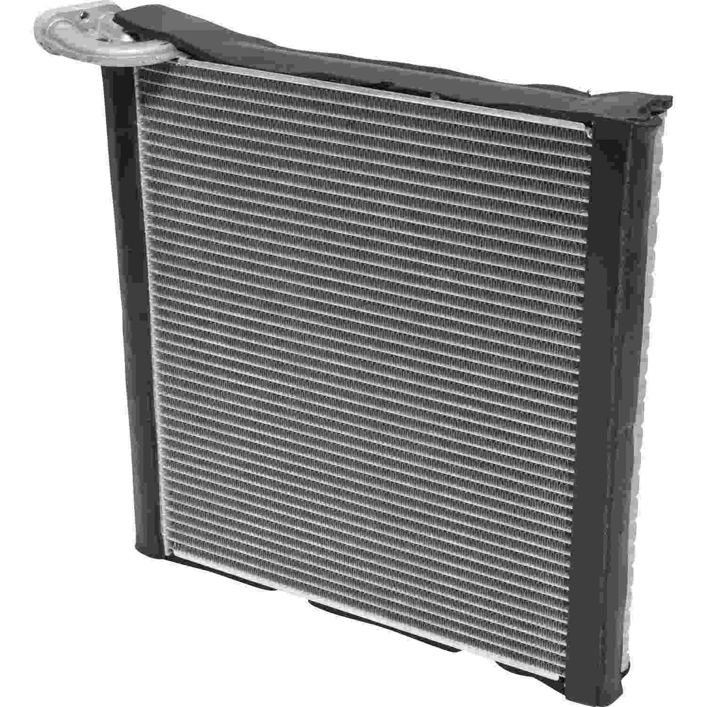Universal Air Cond EV939882PFXC