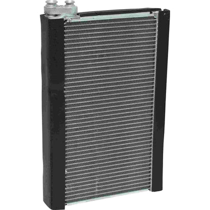 Universal Air Cond EV939884PFC