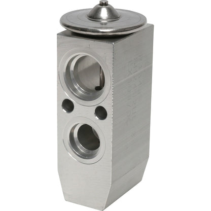 Universal Air Cond EX10079C