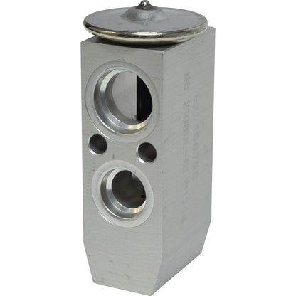 Universal Air Cond EX10079C