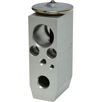 Universal Air Cond EX10079C