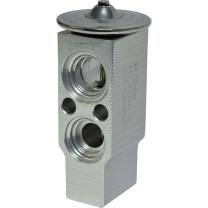 Universal Air Cond EX10090C