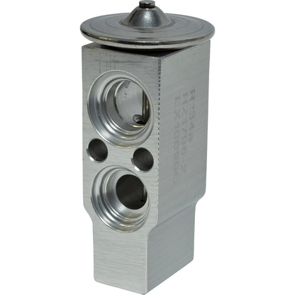 Universal Air Cond EX10090C