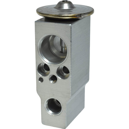 Universal Air Cond EX10093C
