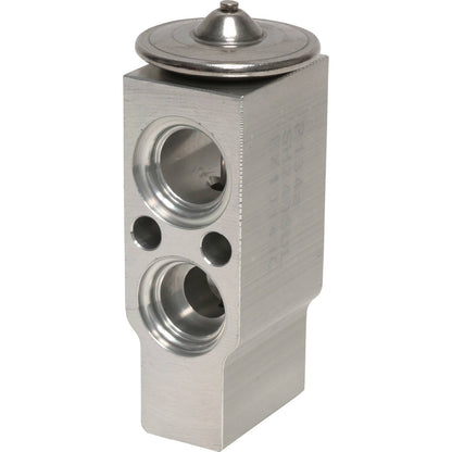 Universal Air Cond EX10141C