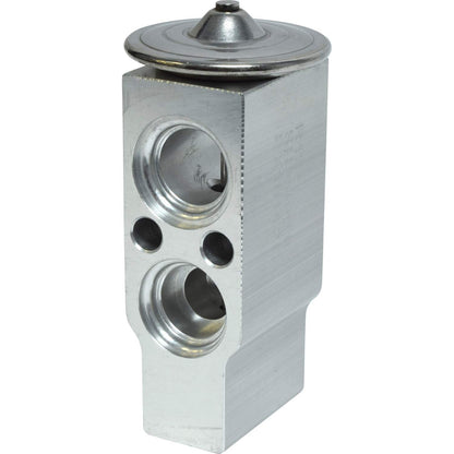 Universal Air Cond EX10142C