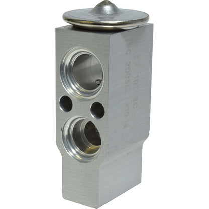 Universal Air Cond EX10143C