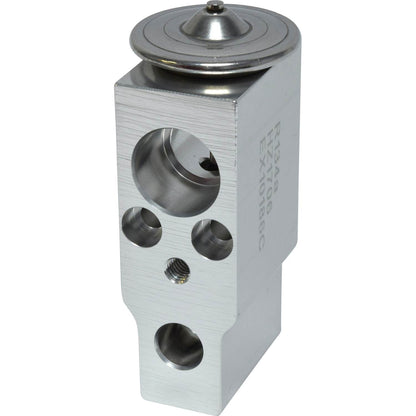 Universal Air Cond EX10186C