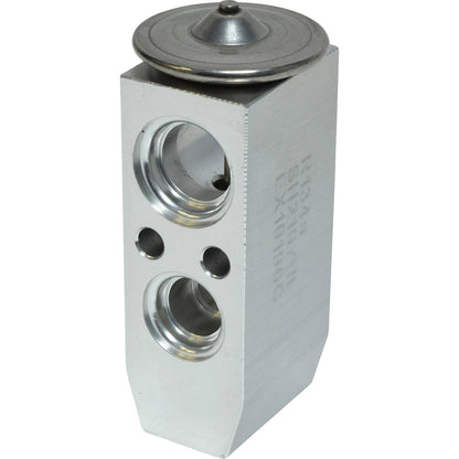 Universal Air Cond EX10196C