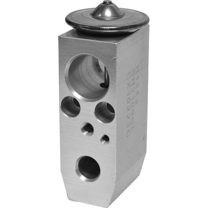 Universal Air Cond EX10223C