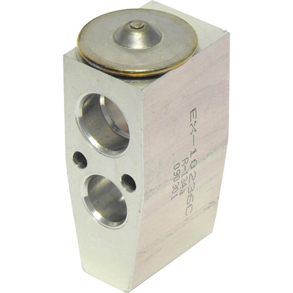 Universal Air Cond EX10236C