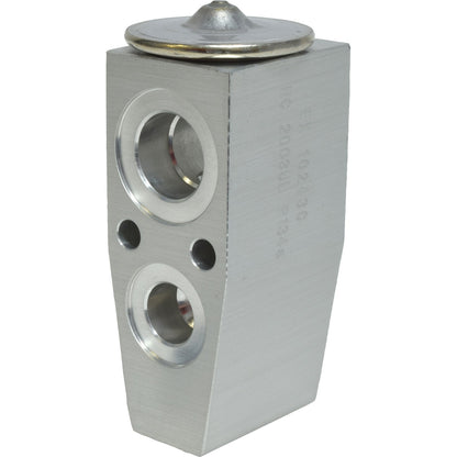 Universal Air Cond EX10243C