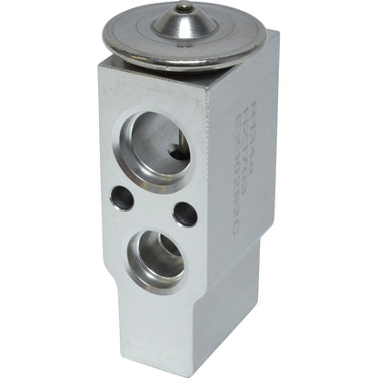 Universal Air Cond EX10282C