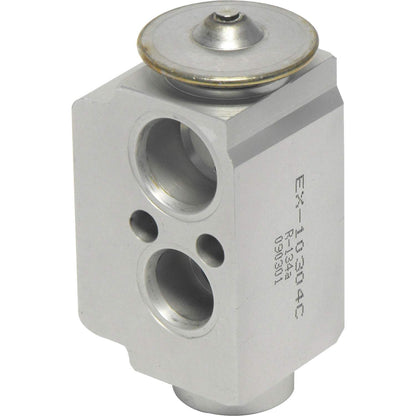 Universal Air Cond EX10304C