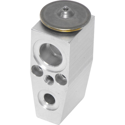Universal Air Cond EX10384C