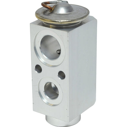Universal Air Cond EX10424C