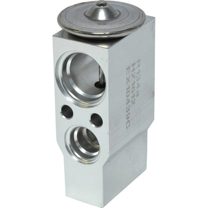 Universal Air Cond EX10439C