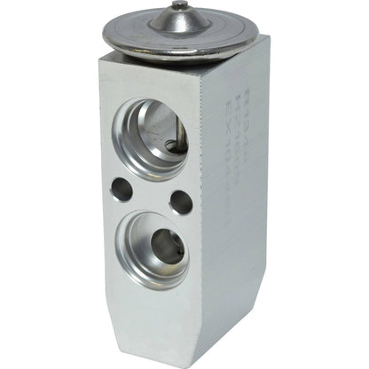 Universal Air Cond EX10446C