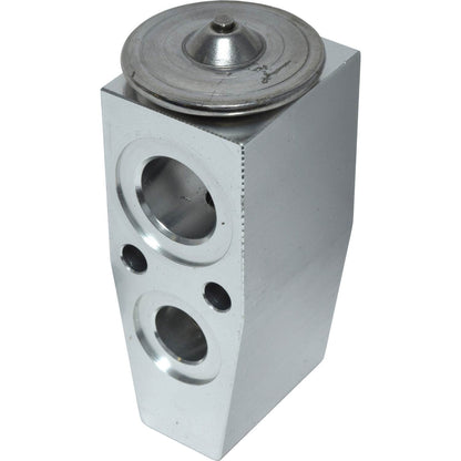 Universal Air Cond EX10497C