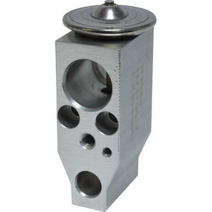 Universal Air Cond EX10499C