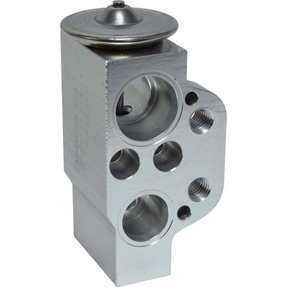 Universal Air Cond EX10504C