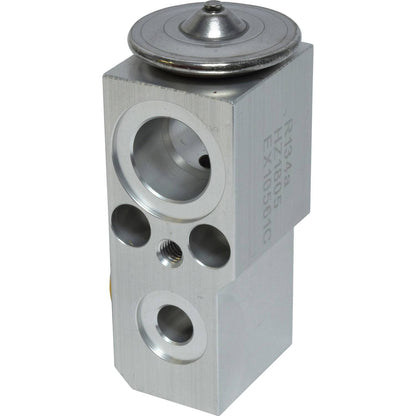 Universal Air Cond EX10561C